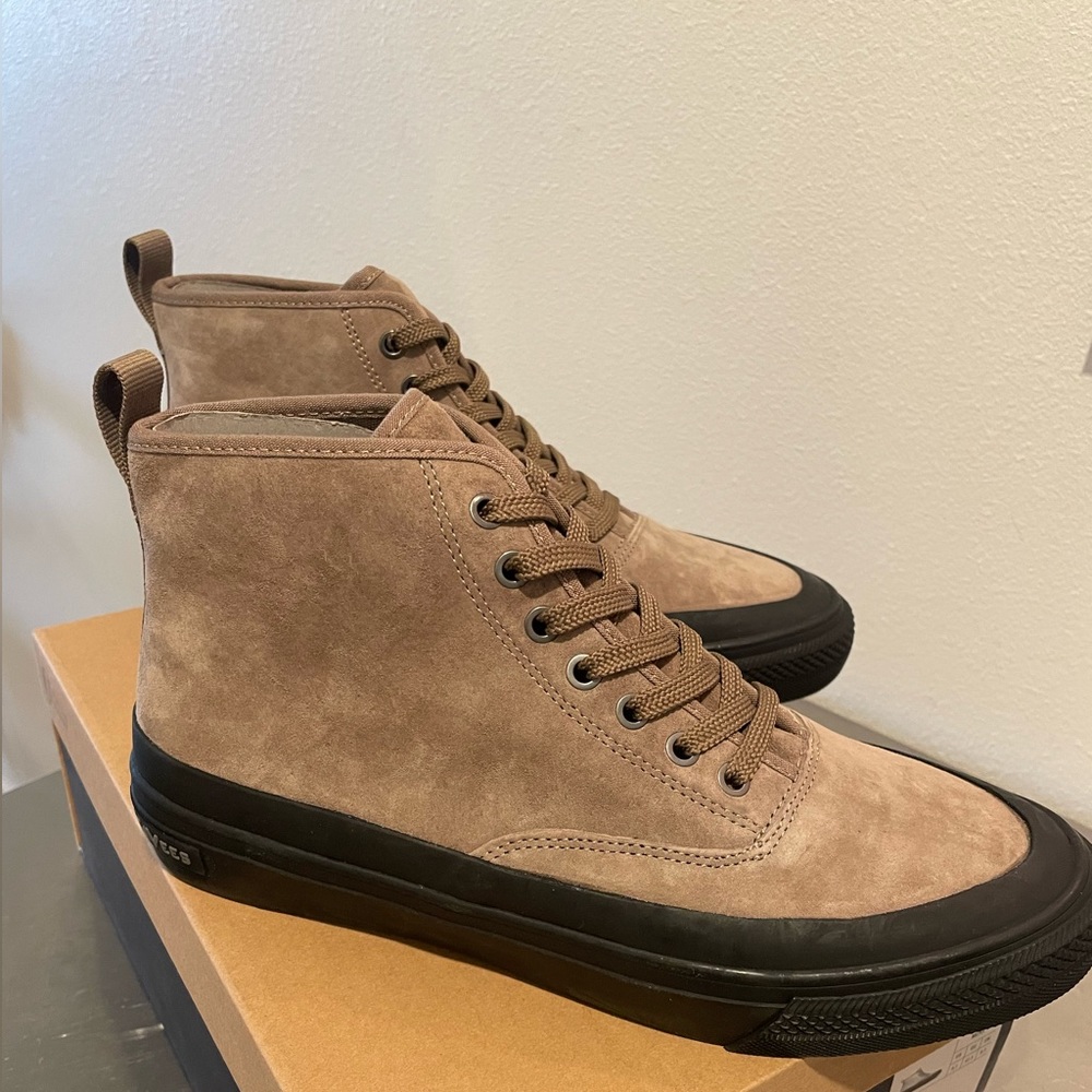NEW SeaVees Mariner Boot